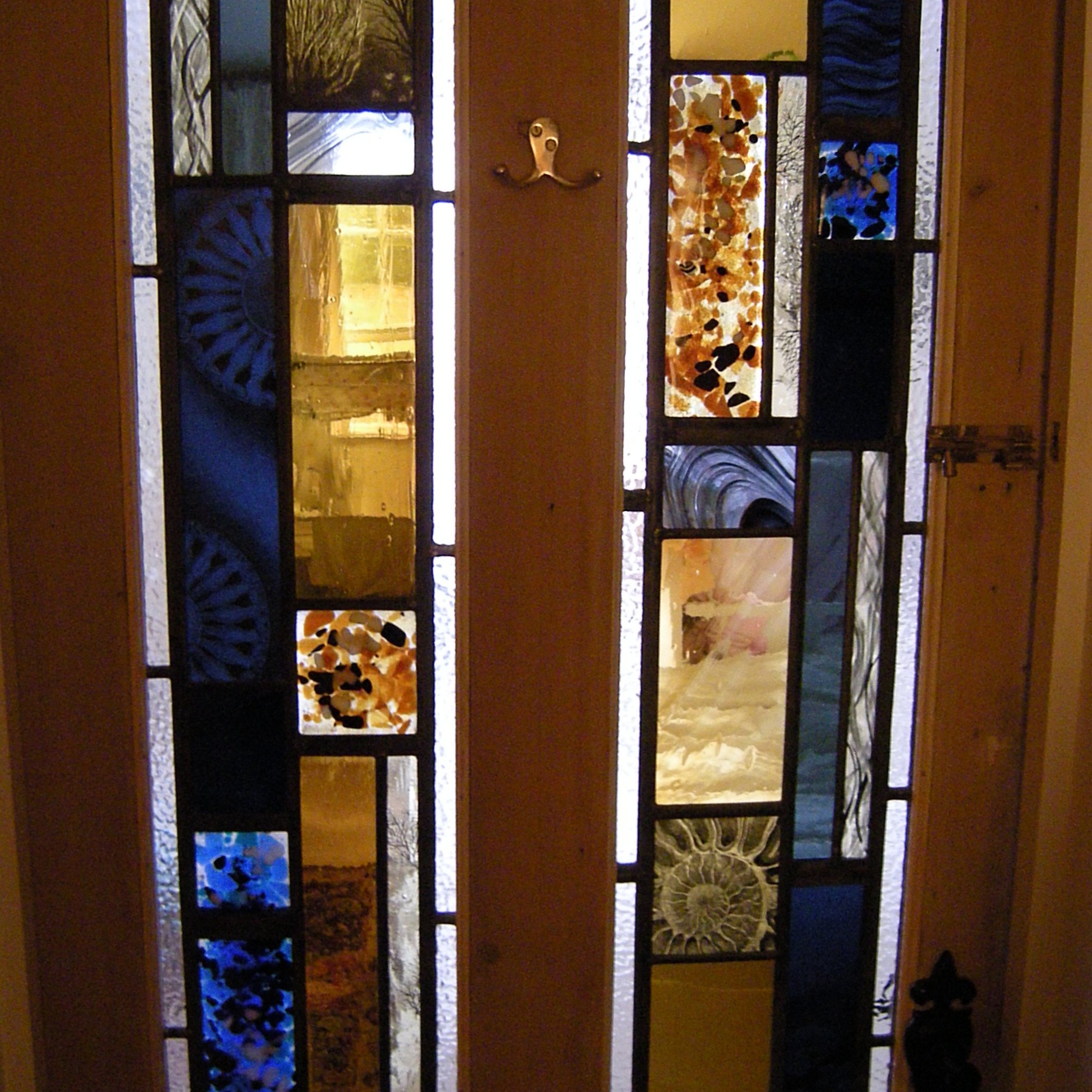 Sealife Bathroom Door — stained glass by Eleanor Carr